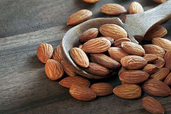 تصویر 4 از قیمت خرید مغز بادام درجه یک + فروش ویژه